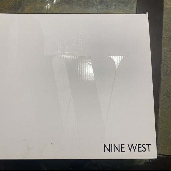 NINE WEST KEEP IT COMBAT BOOT - Picture 5 of 6